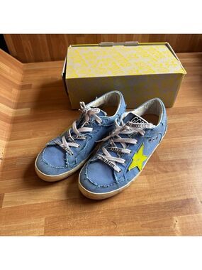 Golden goose super star blue light sneakers size 34 distressed